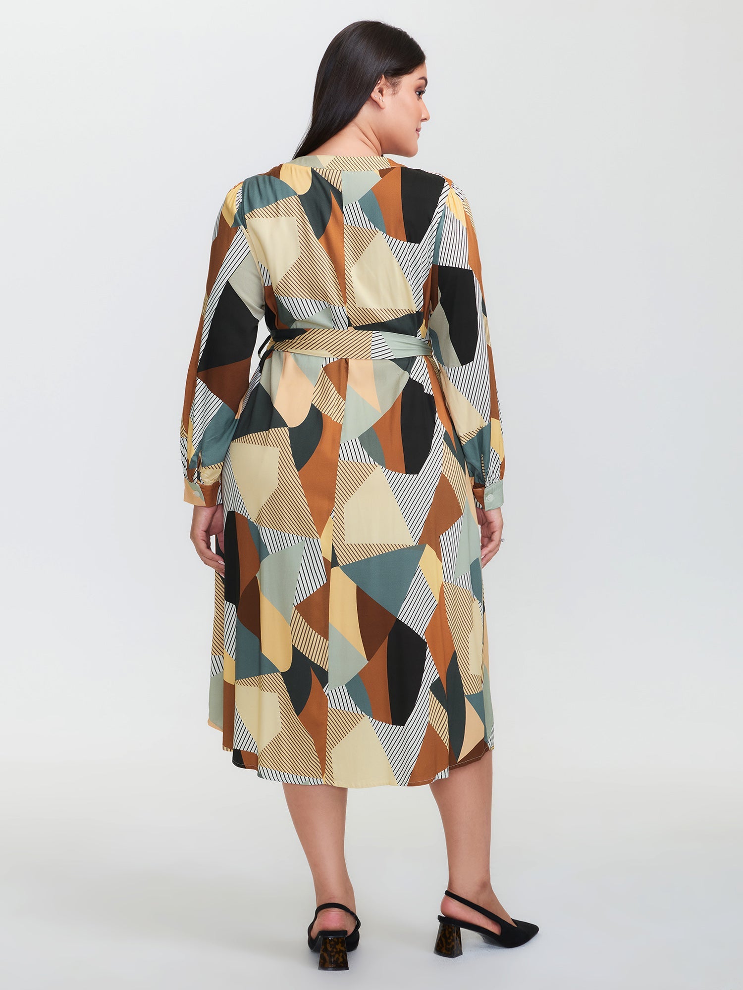 Geometric Print Contrast Tab Sleeve Midi Dress