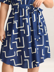 Geometric Print Curved Hem Midi Dress