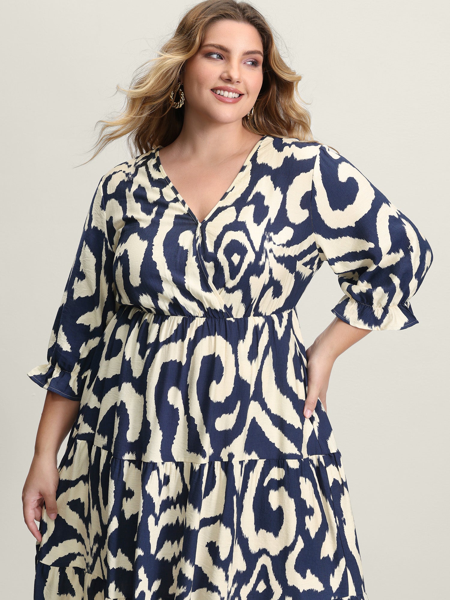 Abstract Print Cinched-Waist Maxi Dress