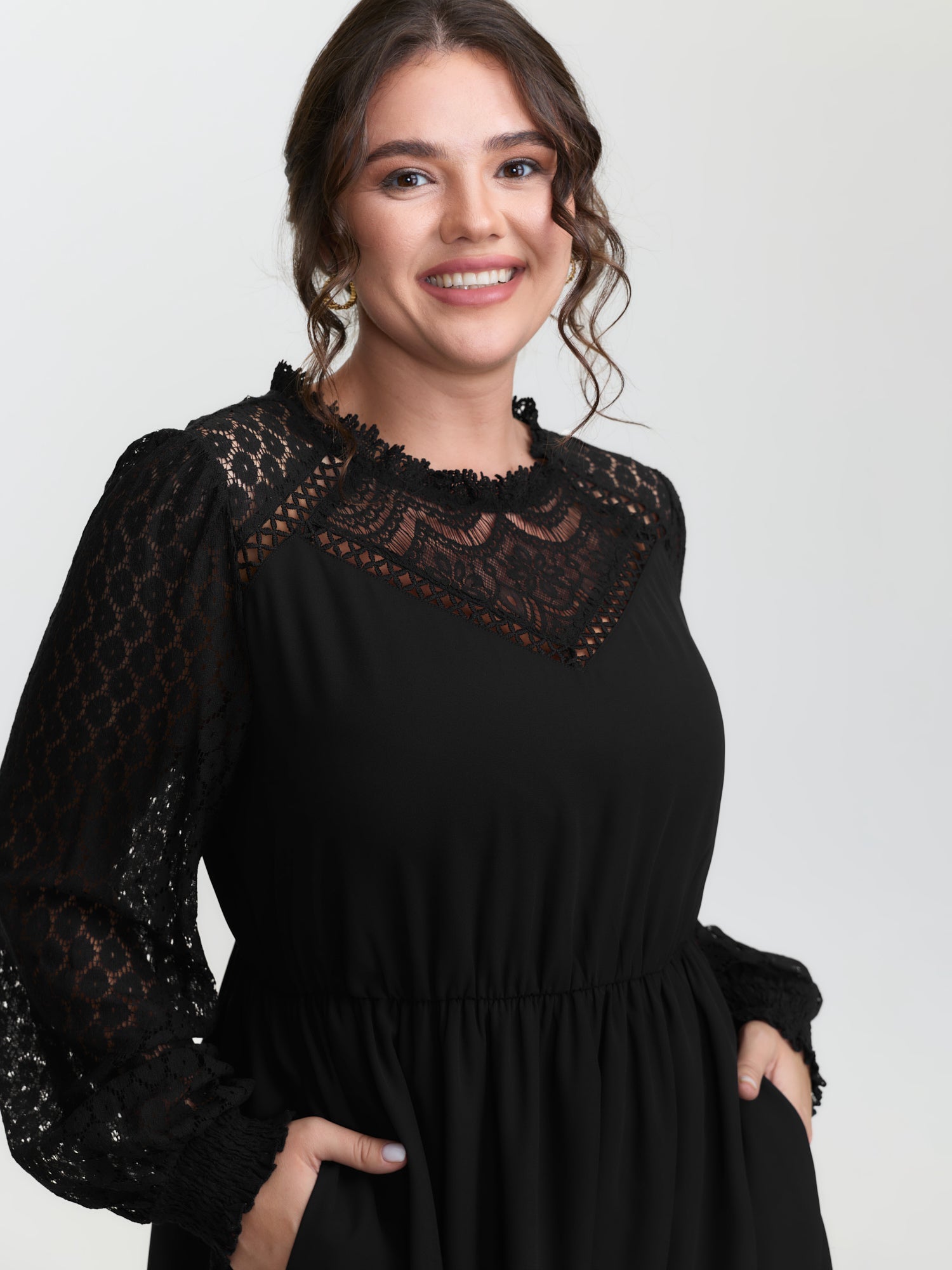 Sheer Lace Cut-Out Detail Midi Dress