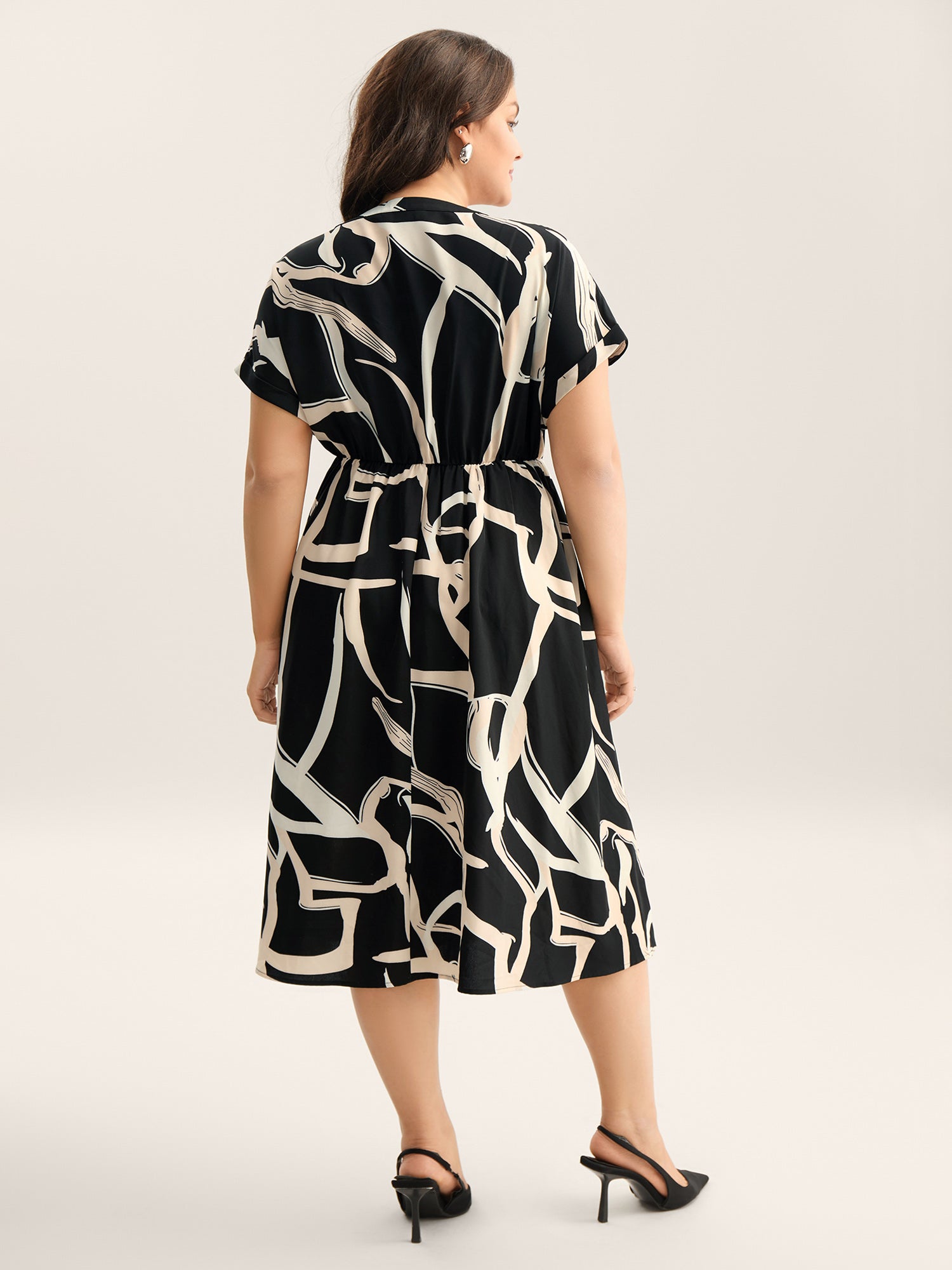 Abstract Print Ribbon Collar Midi Dress
