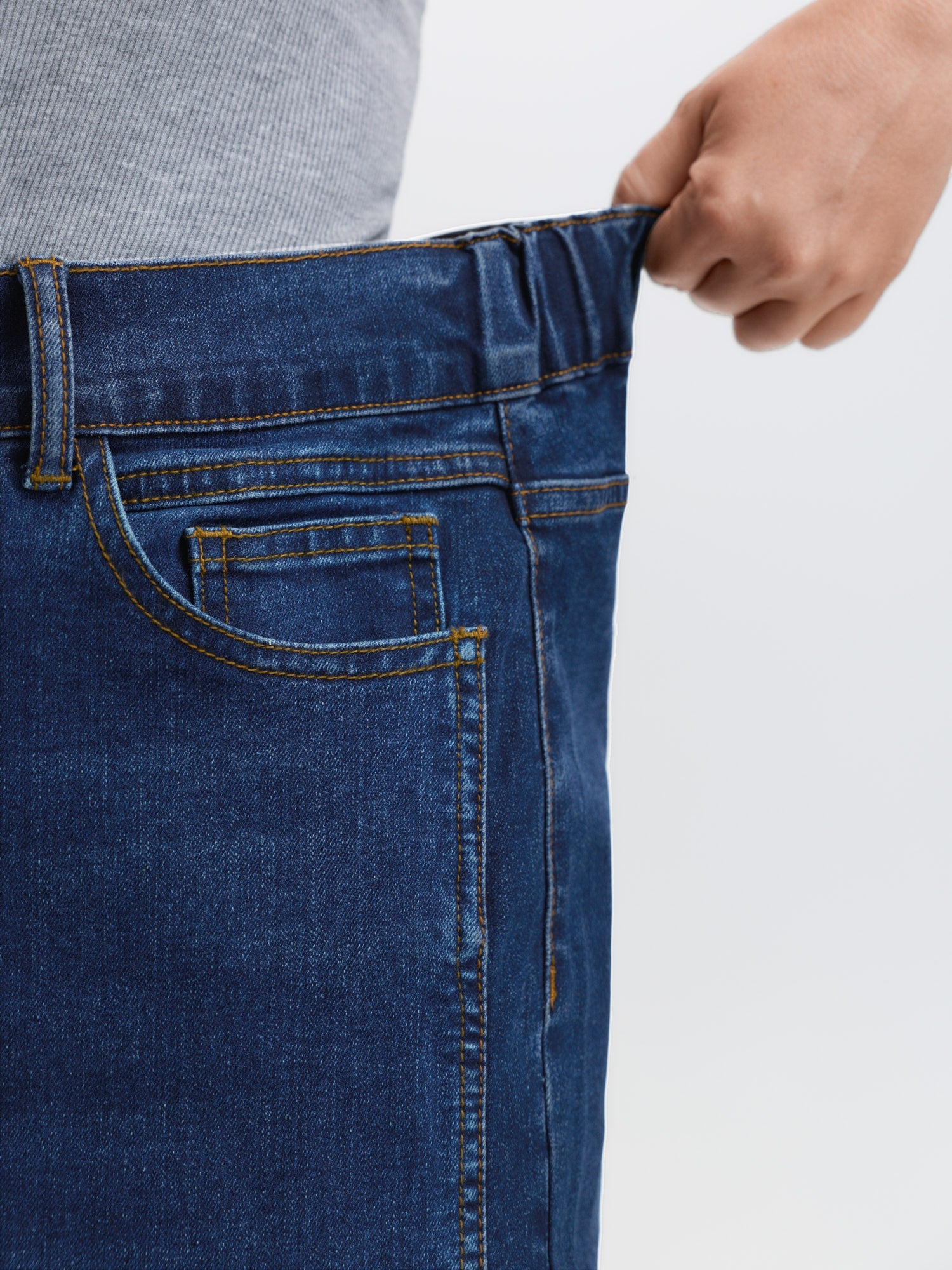 Stretchy Waistband Wide-Leg Jeans