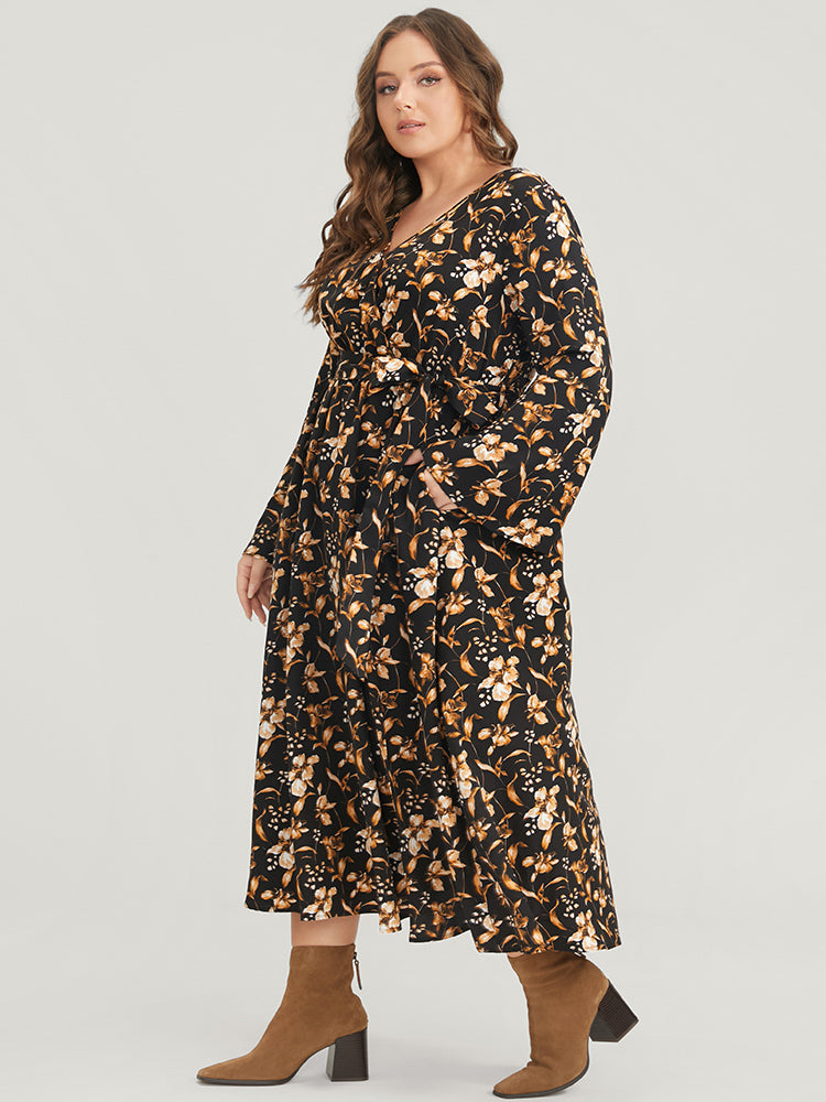 Floral Pocket Bell Sleeve Belted Split Flutter Dress