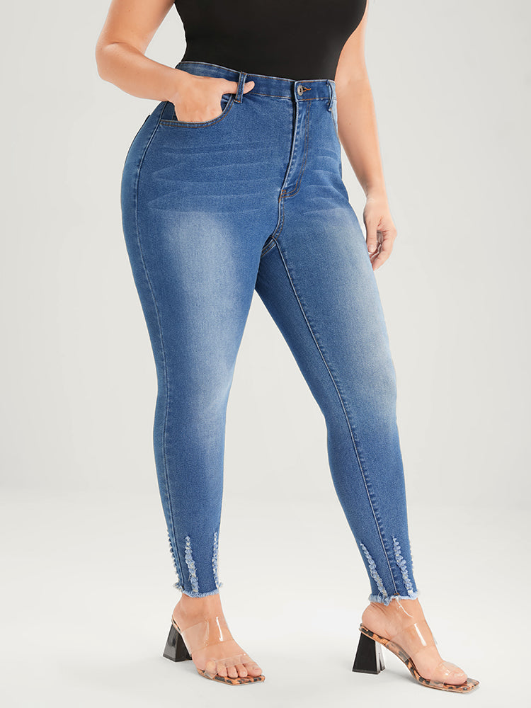 Skinny Very Stretchy Mid Rise Medium Wash Pocket Jeans