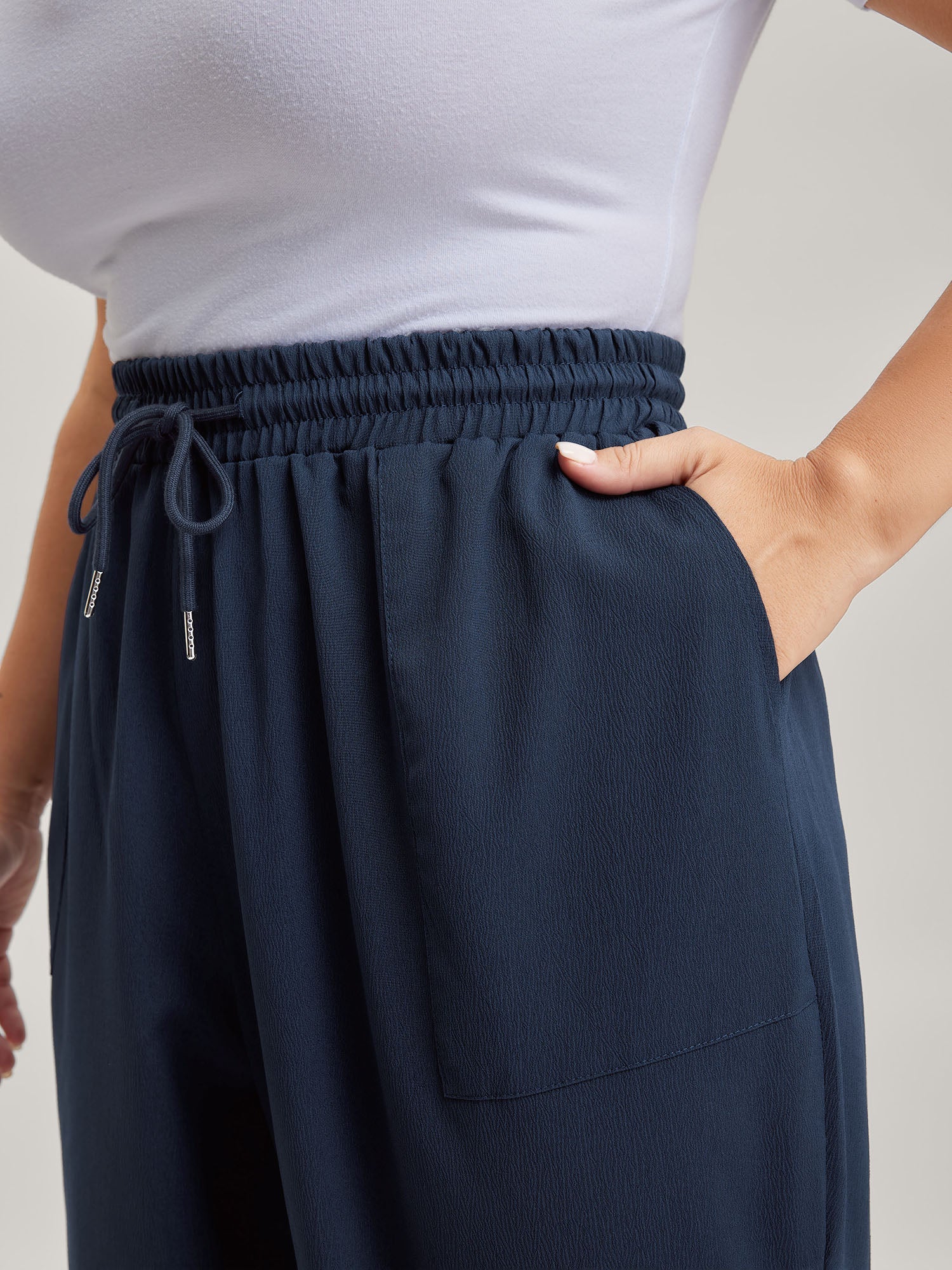 Side Slit Waist-Drawstring Jogger Pants