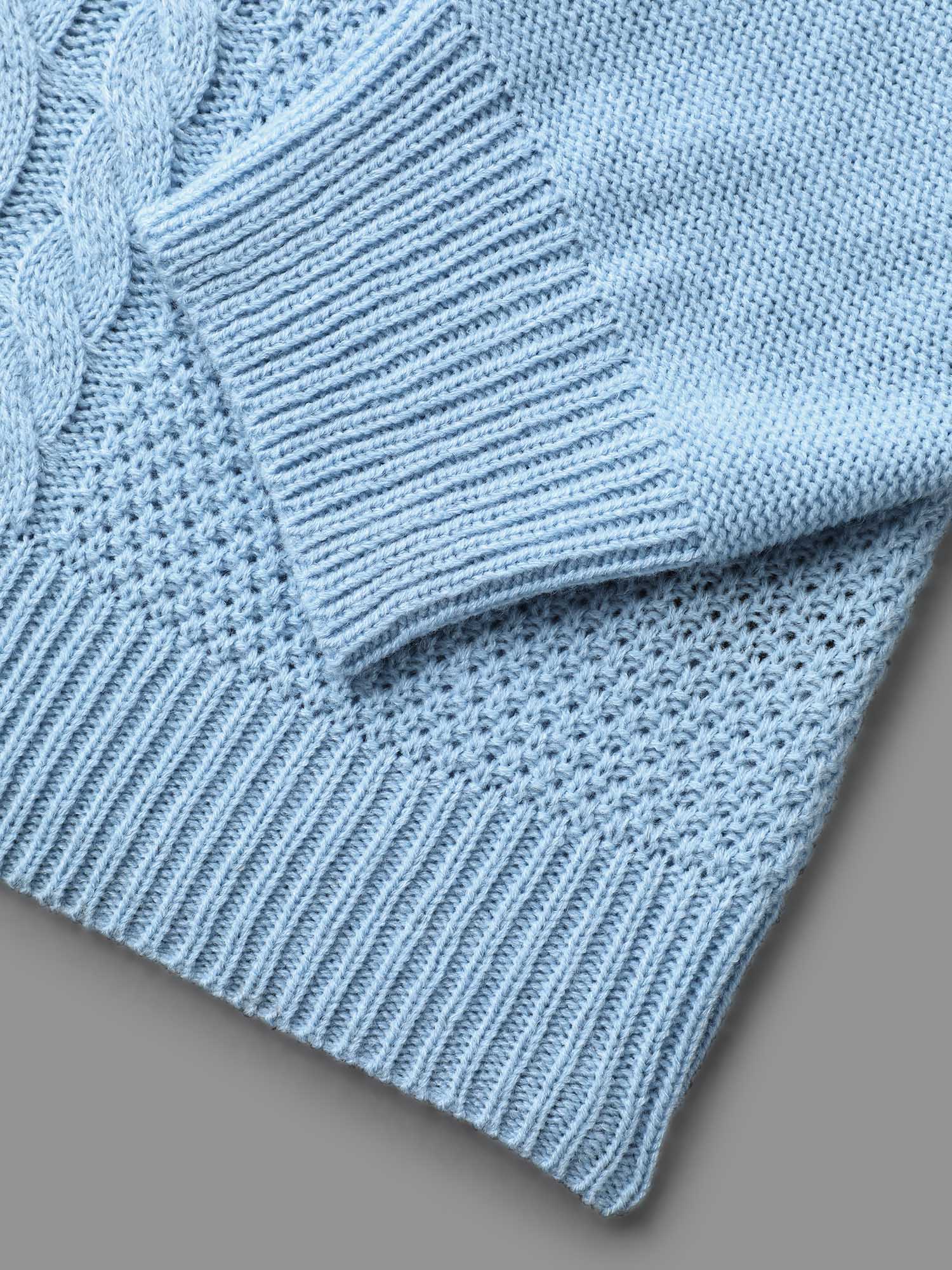 Solid Round Neck Plisse Cable Knit Pullover