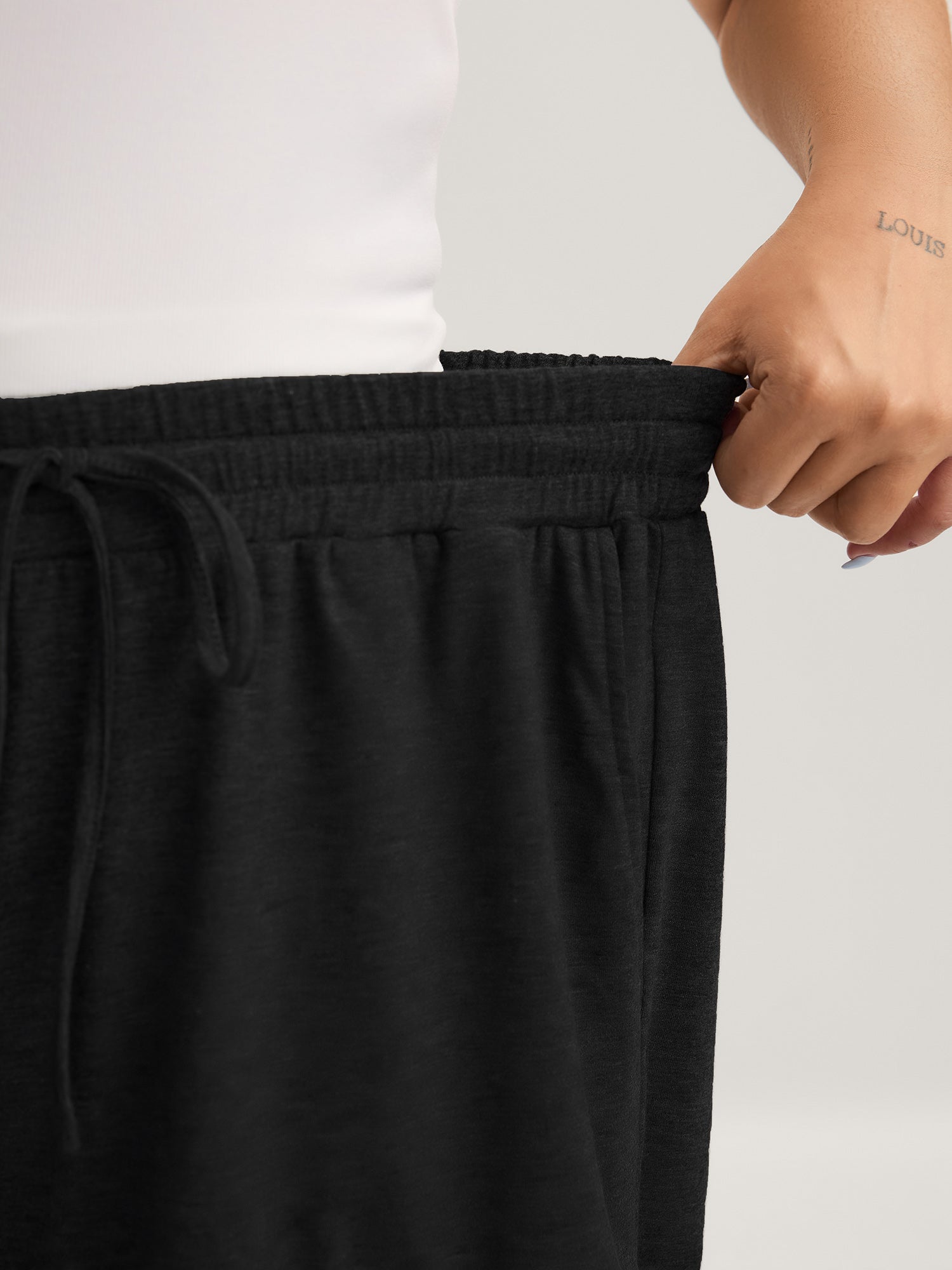 Supersoft Mixed Color Knit Drawstring Ruffled Shorts