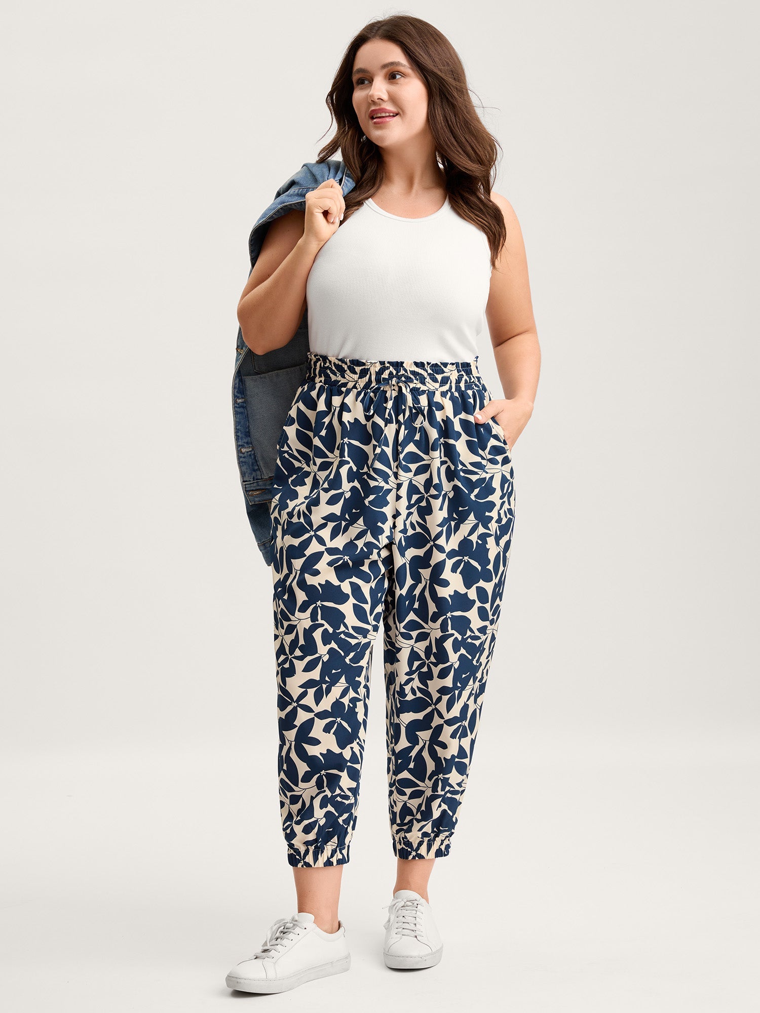 Silhouette Flower Waist-Tie Jogger Pants