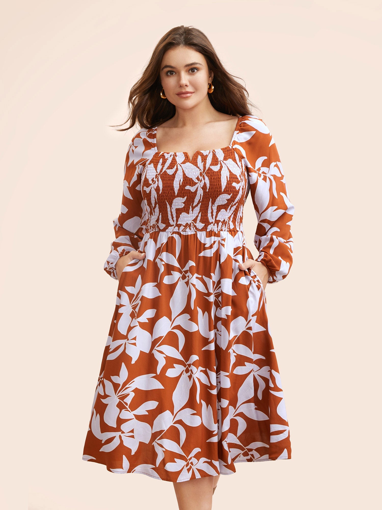 Silhouette Floral Print Shirred Midi Dress
