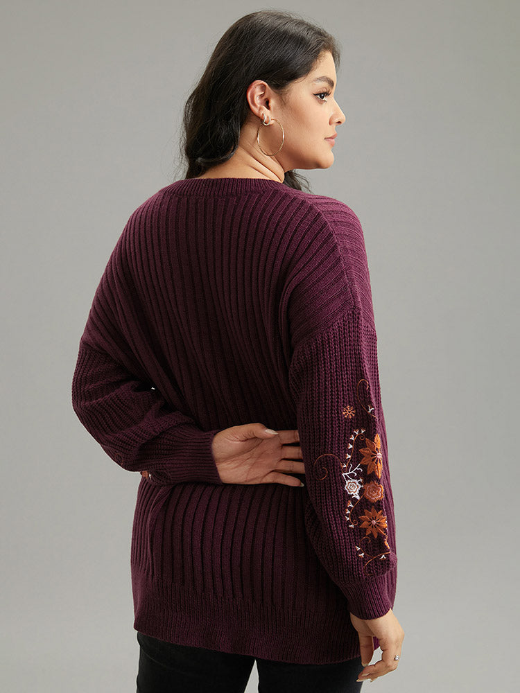 Floral Embroidered Plisse Drop Shoulder Pullover
