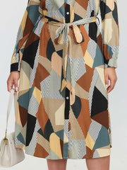 Geometric Print Contrast Tab Sleeve Midi Dress