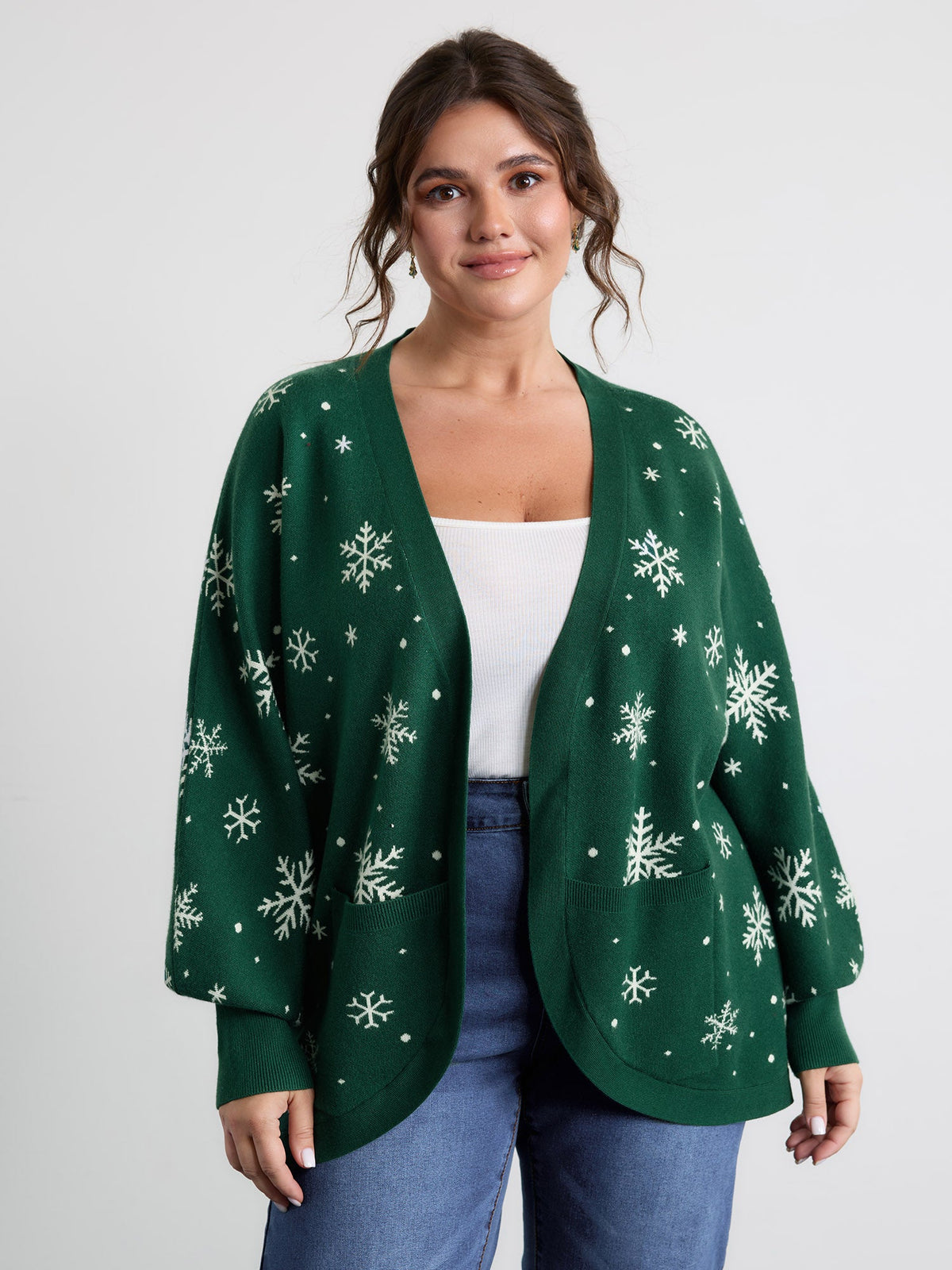 Snowflake Pattern Pockets Curvy Hem Knit Cardigan