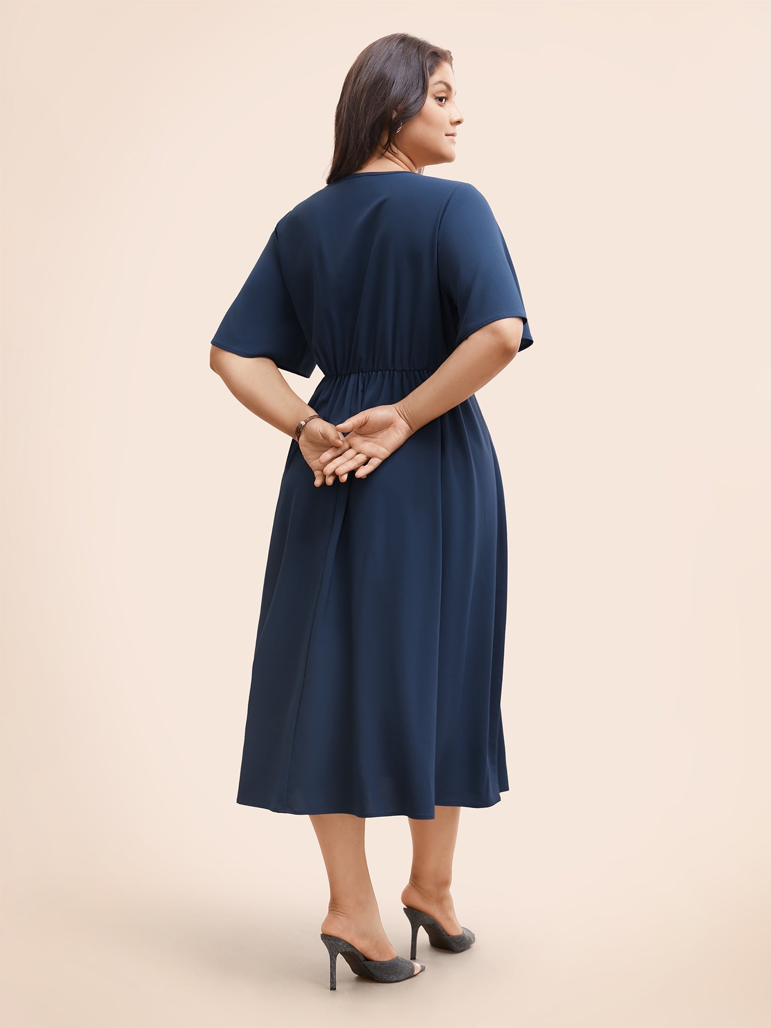 Plain Round Neck Plicated Detail Dress