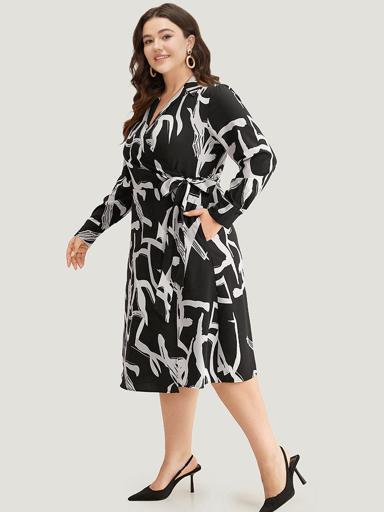 Geometric Print Pocket Wrap Ties Dress