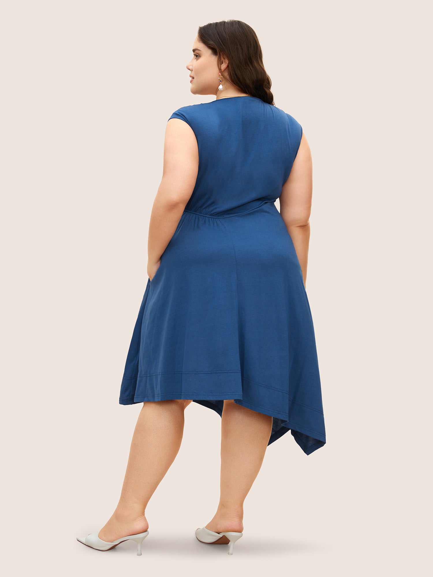 Solid Crew Neck Asymmetrical Hem Dress