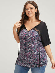 Floral Contrast Lace Ties Neck T-shirt