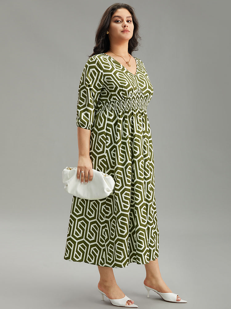 Geometric Print V Neck Shirred Dress