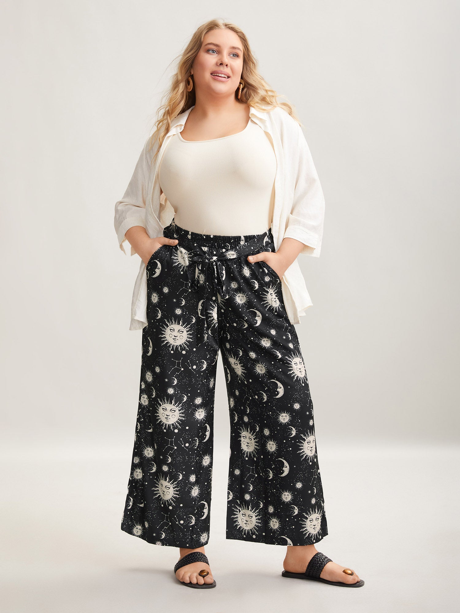 Silhouette Floral Print Ties Side Seam Pocket Pants