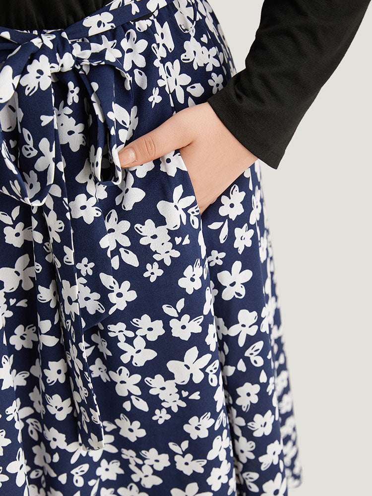 Silhouette Floral Print Belted Button Detail Dress