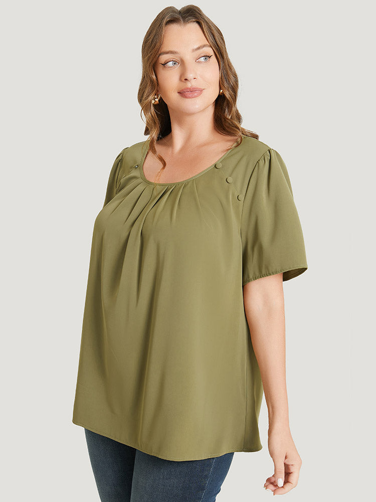Solid Pleated Button Detail Blouse