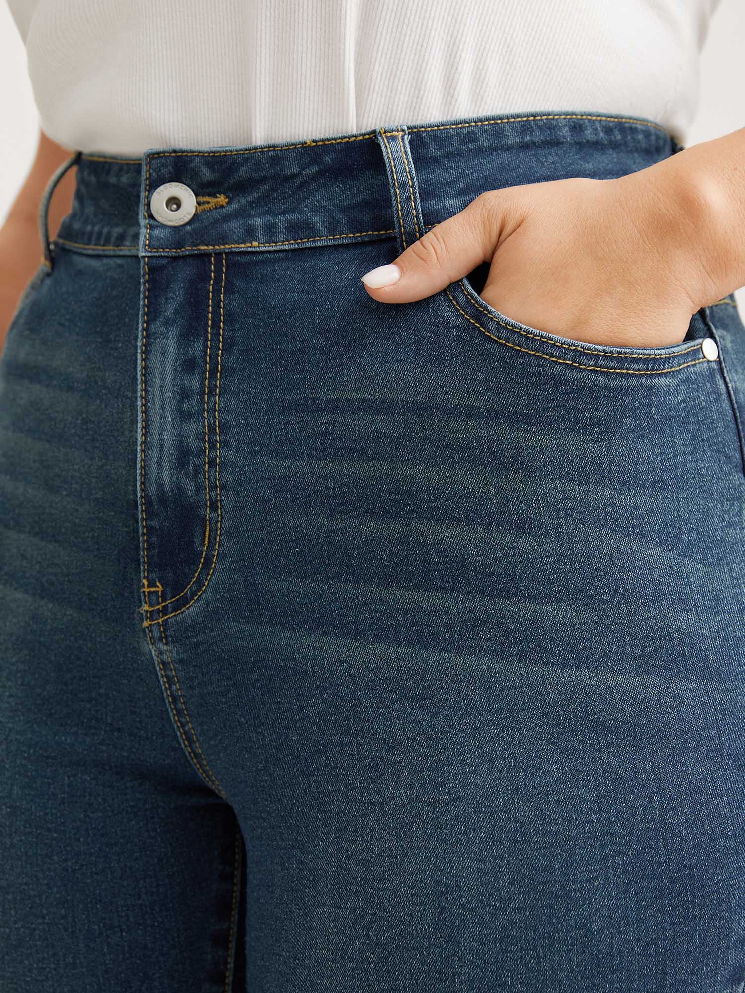 Butt Lift Mid-Rise Skinny-Fit Jeans