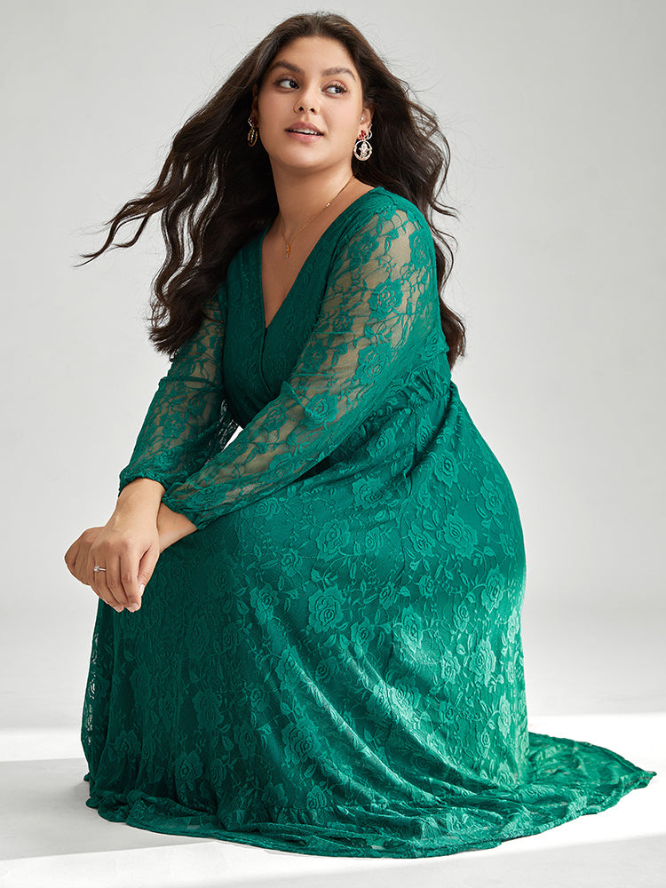 Floral Crochet Lace Mesh Overlap Collar Dress