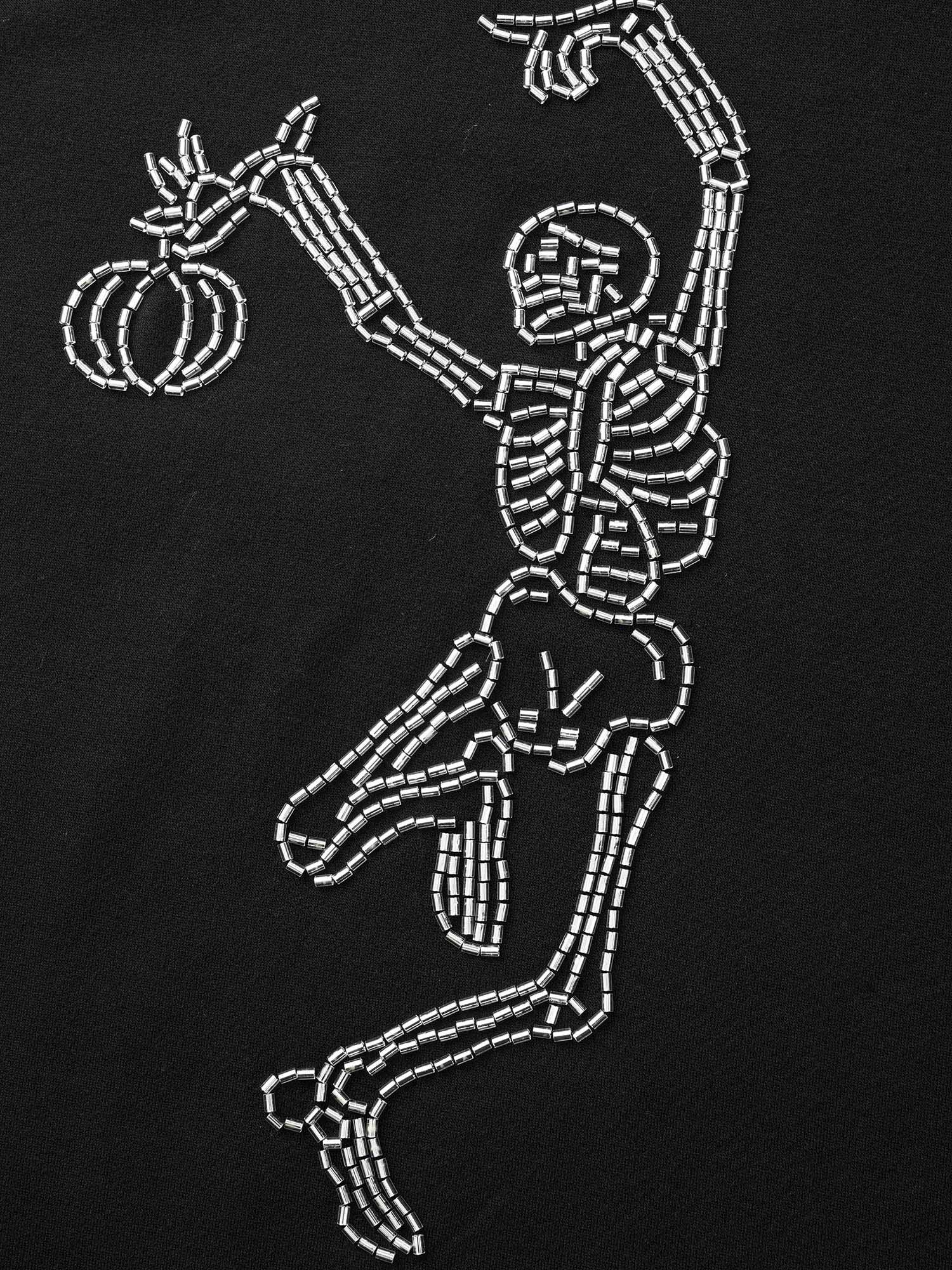 Skull Embellished Raglan Sweatshirt