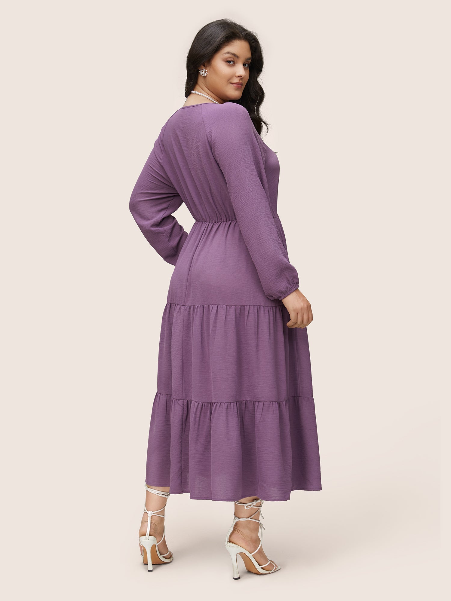 Solid Ruched Raglan Sleeve Layered Hem Dress