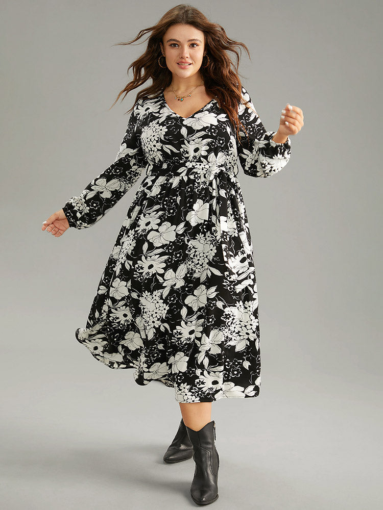 Floral Belted V Neck Lantern Sleeve Dress