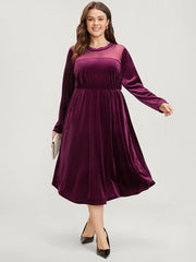 Solid Mesh Patchwork Pocket Velvet Arc Hem Dress