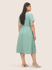 Static-Free Overlap Collar Pleated Tie Knot Dress