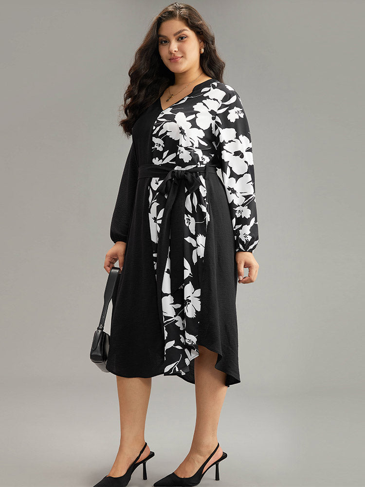 Silhouette Floral Print Patchwork Pocket Dress