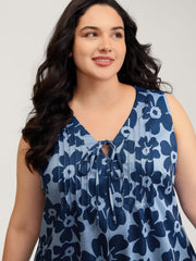 Floral Denim-Like Knee-Length Dress