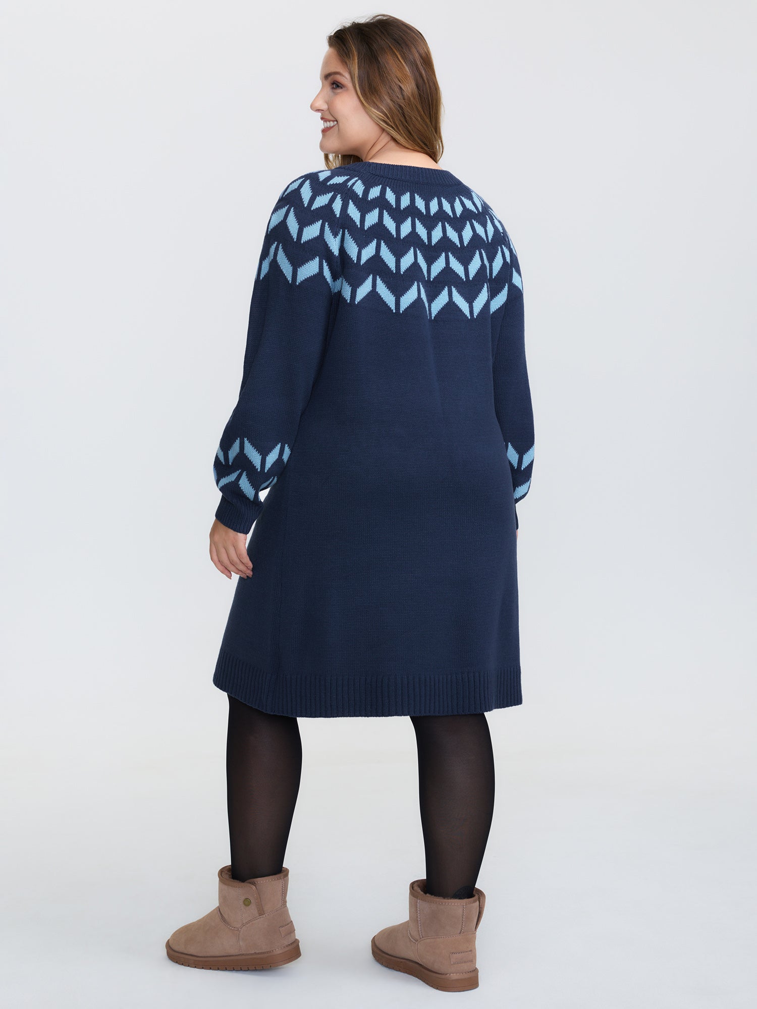Geometric Pattern Raglan Sleeve Midi Sweater Dress