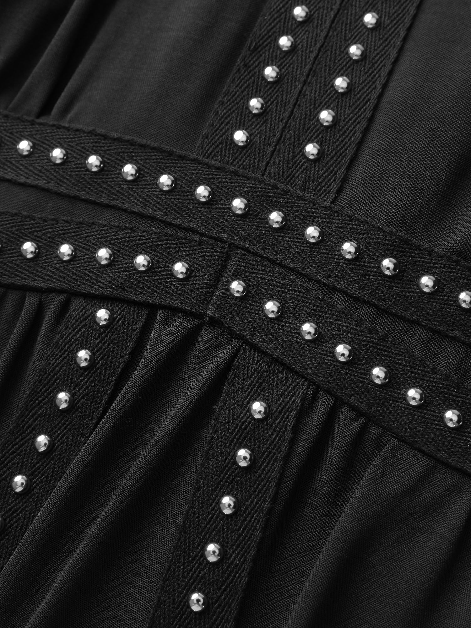 Shirred Side Pockets V-Neck Midi Dress