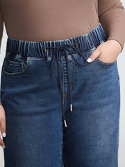 Stretchy Waistband Straight-Leg Jeans