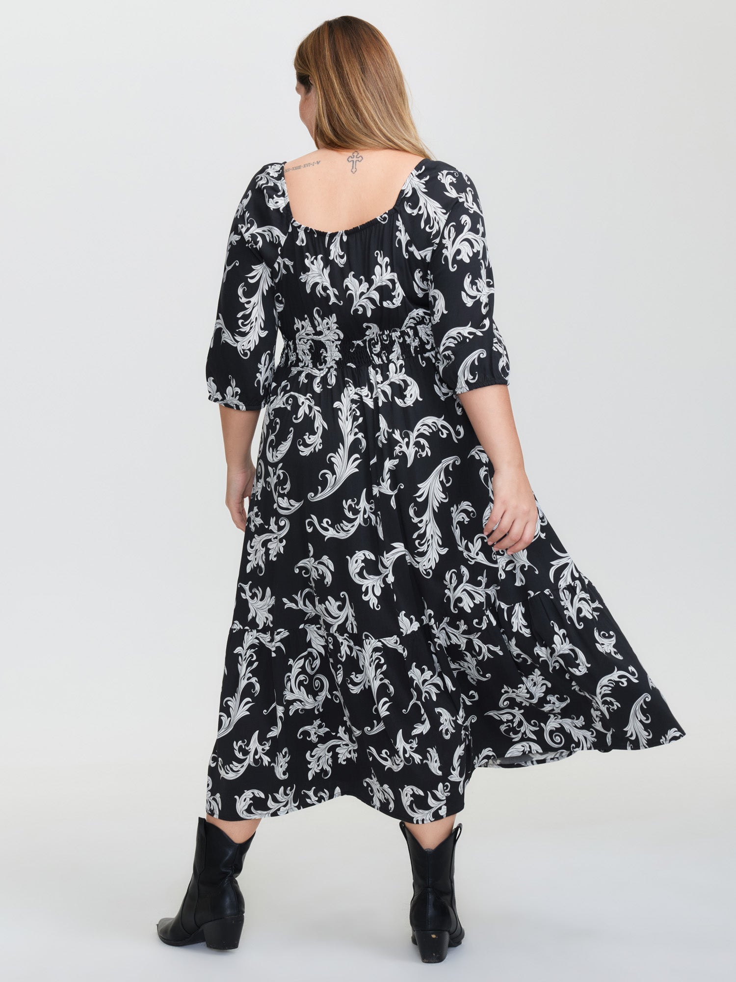 Scroll Pattern Adjustable Drawstring Pockets Maxi Dress