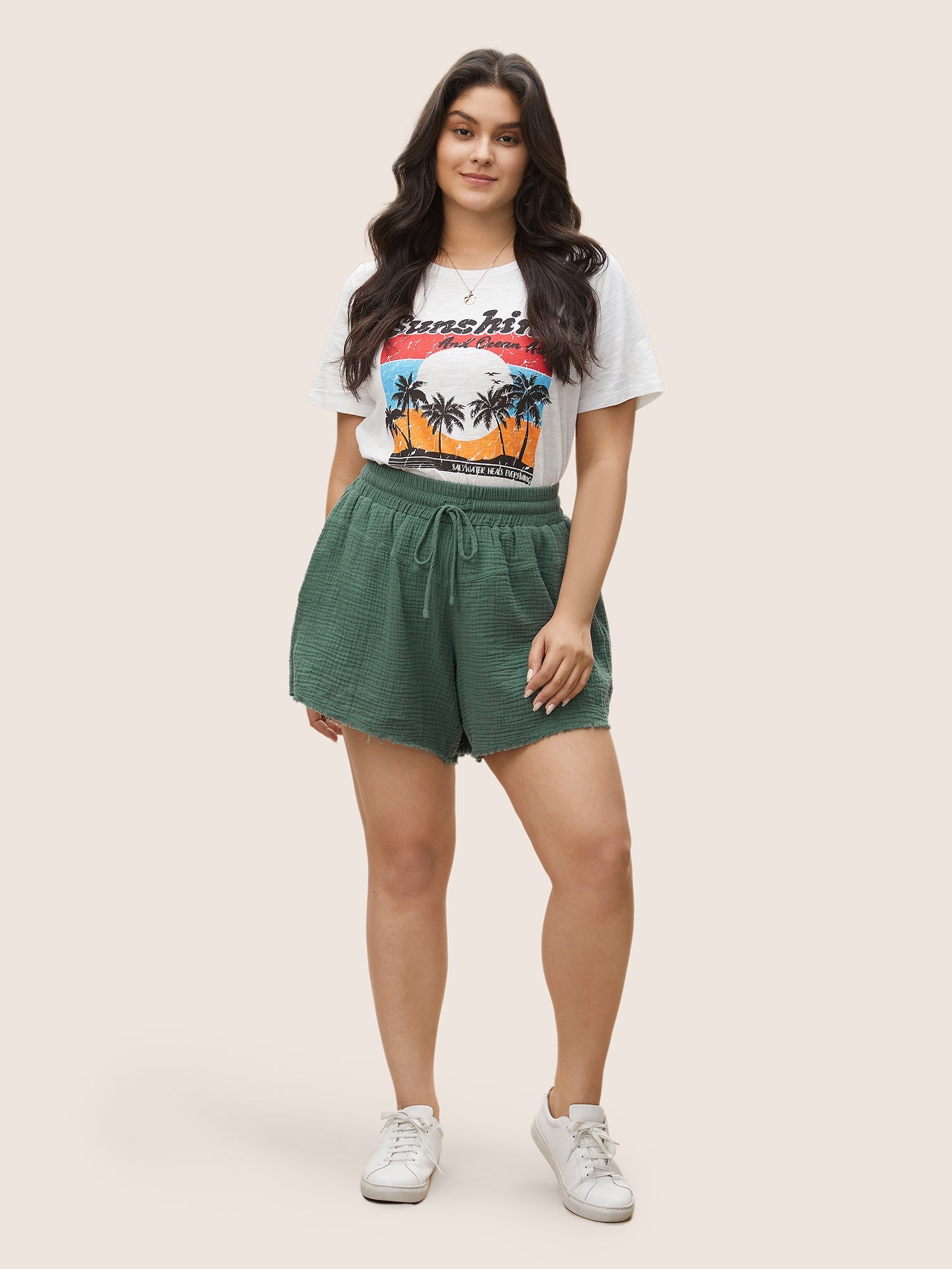 Solid Drawstring Elastic Waist Raw Hem Shorts