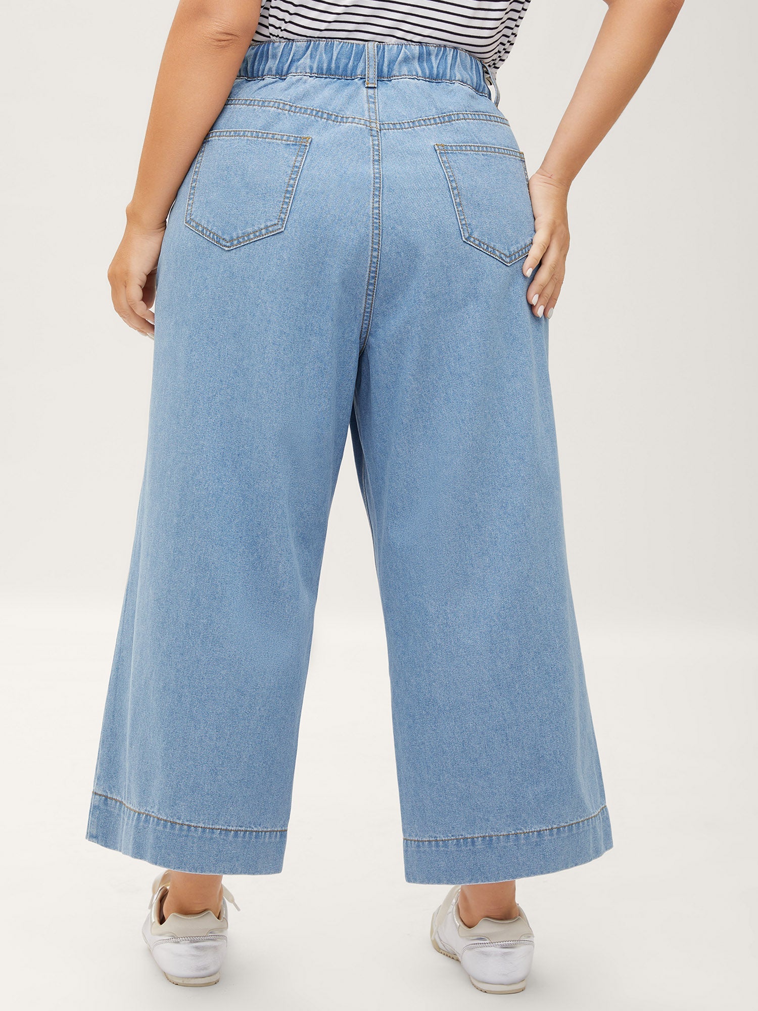 Stretchy Waist Flared Hem Jeans