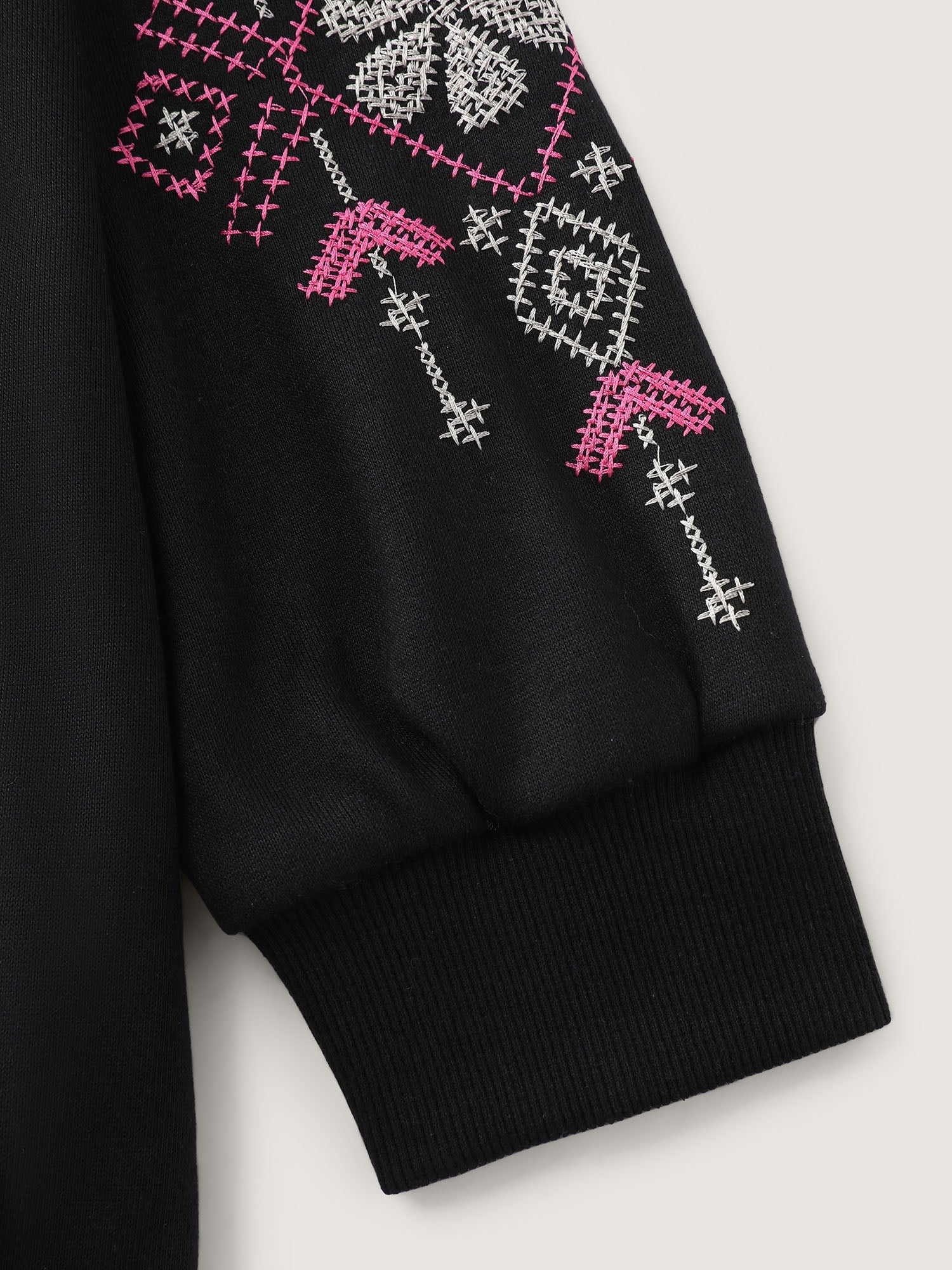 Nostalgic Rose Embroidery Drawstring Hoodie