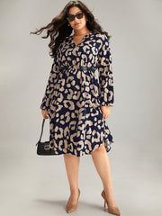 Geometric Pocket Elastic Waist Arc Hem Dress