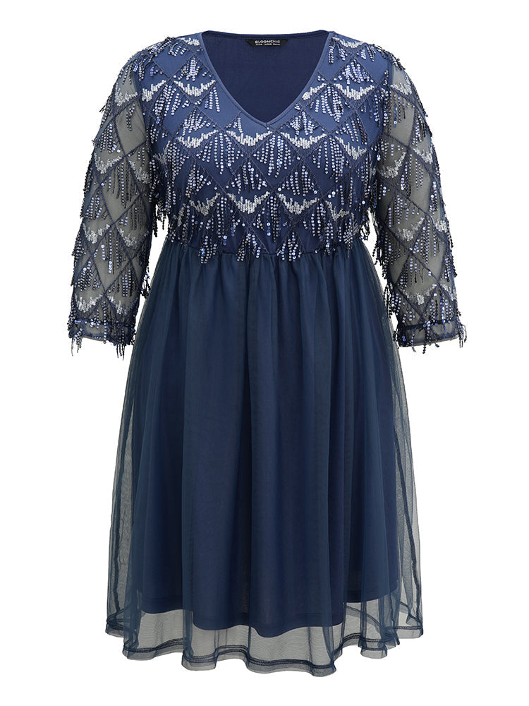 Sequin Tassels Plisse Patchwork Mesh Knee Dress