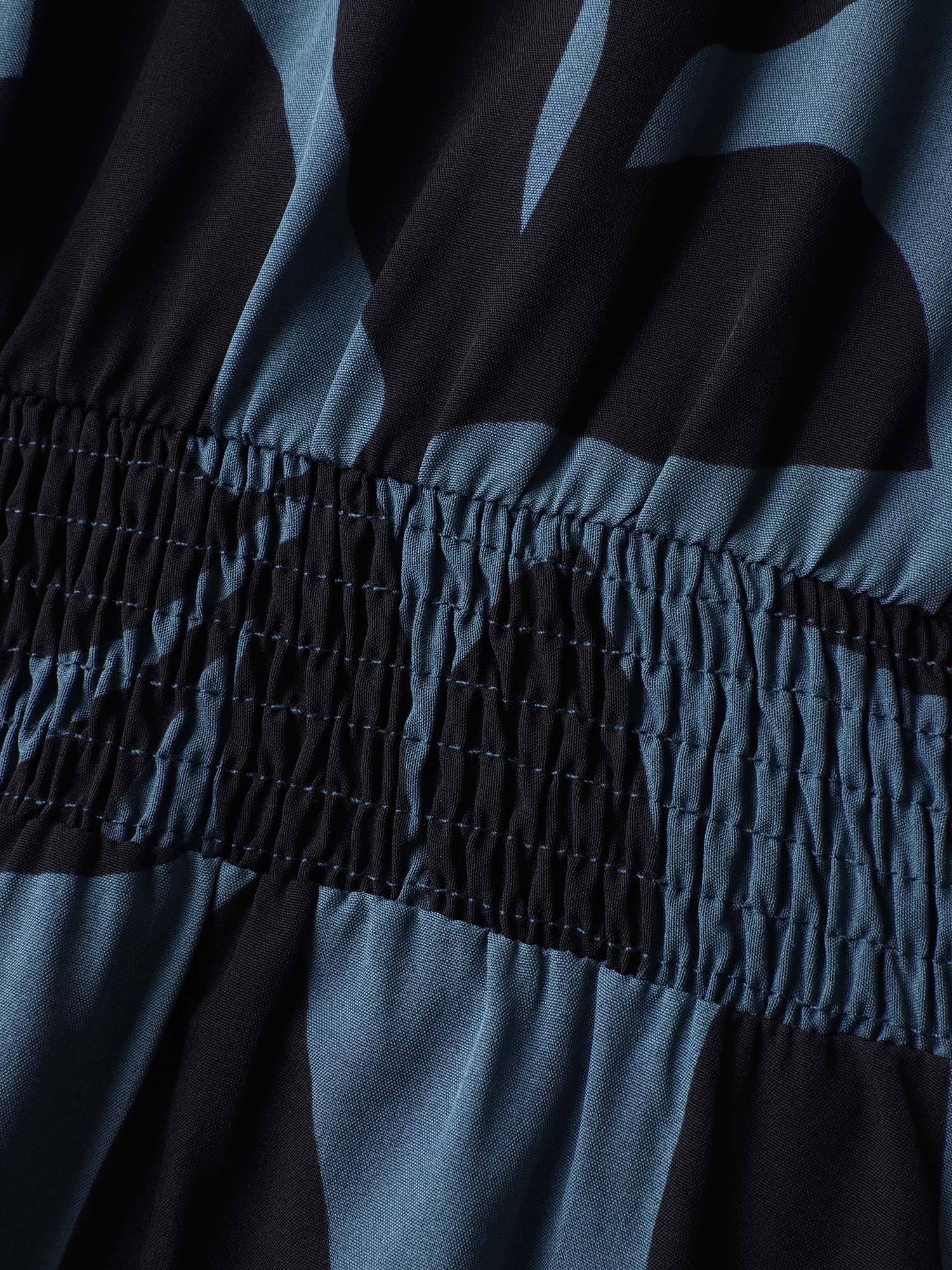 Silhouette Flower Print Shirred Waist Knee-Length Dress