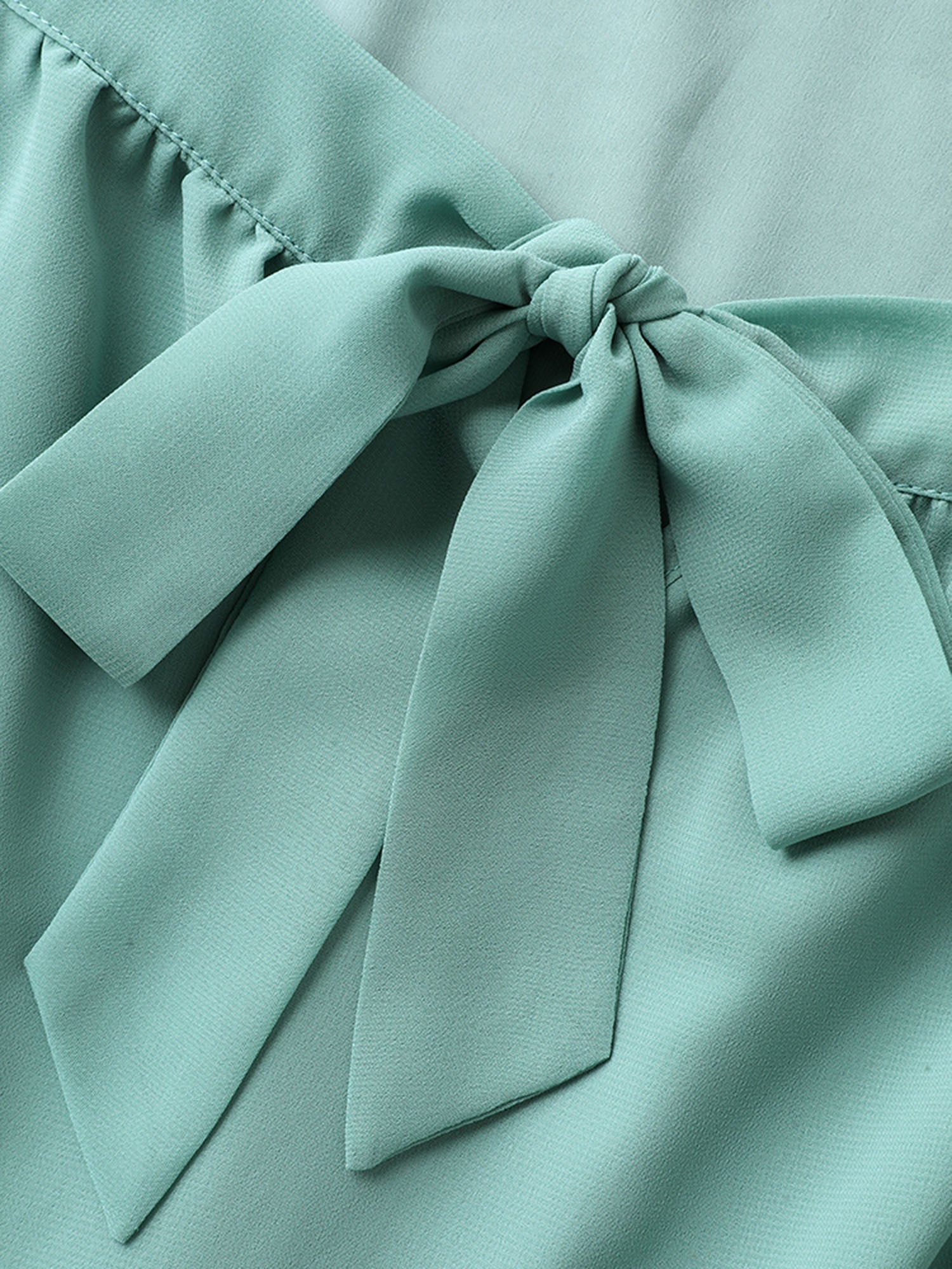 Chiffon Ribbon Collar Waist-Cinched Dress