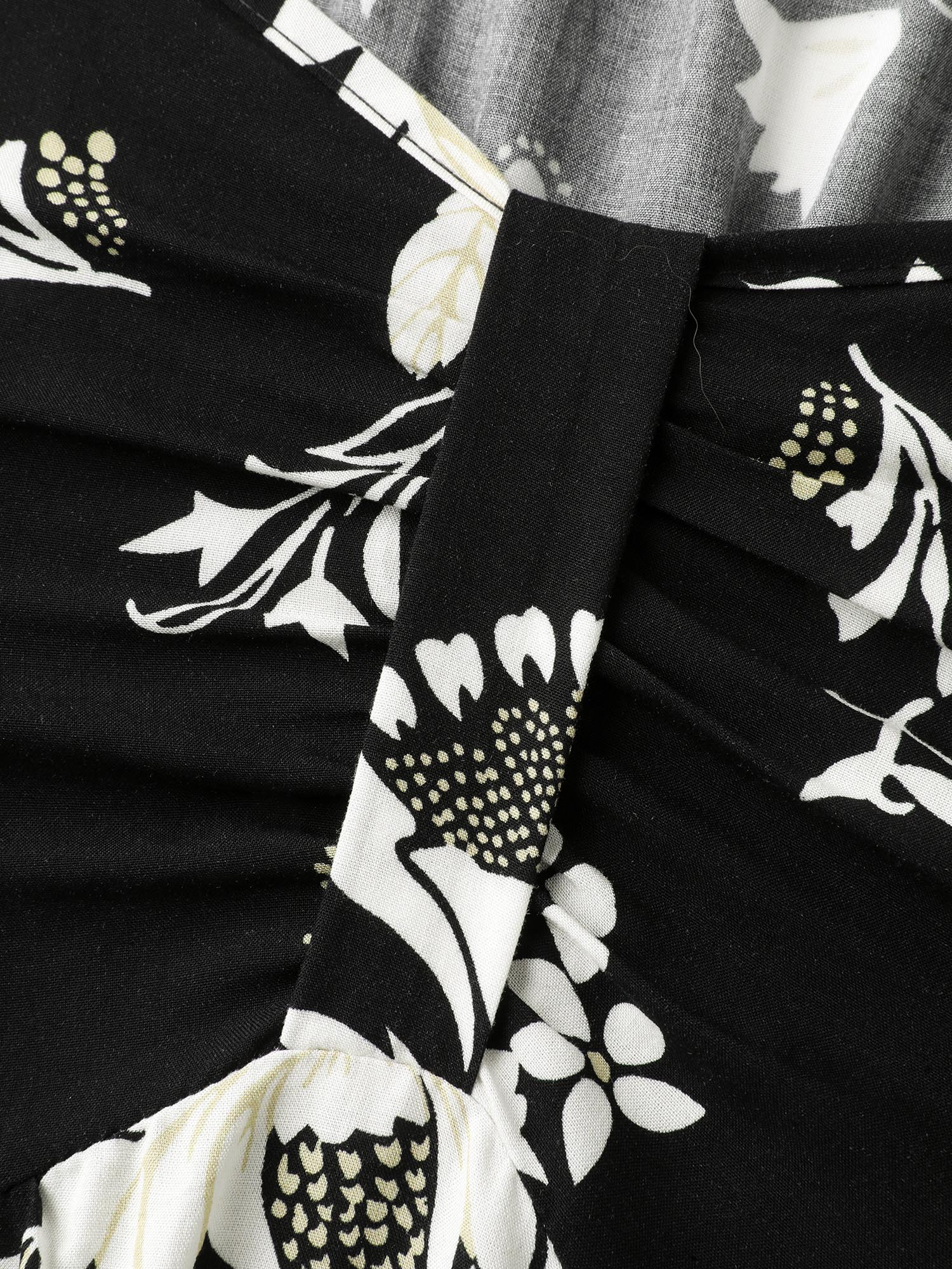 Floral Print Sweetheart Neck Midi Dress