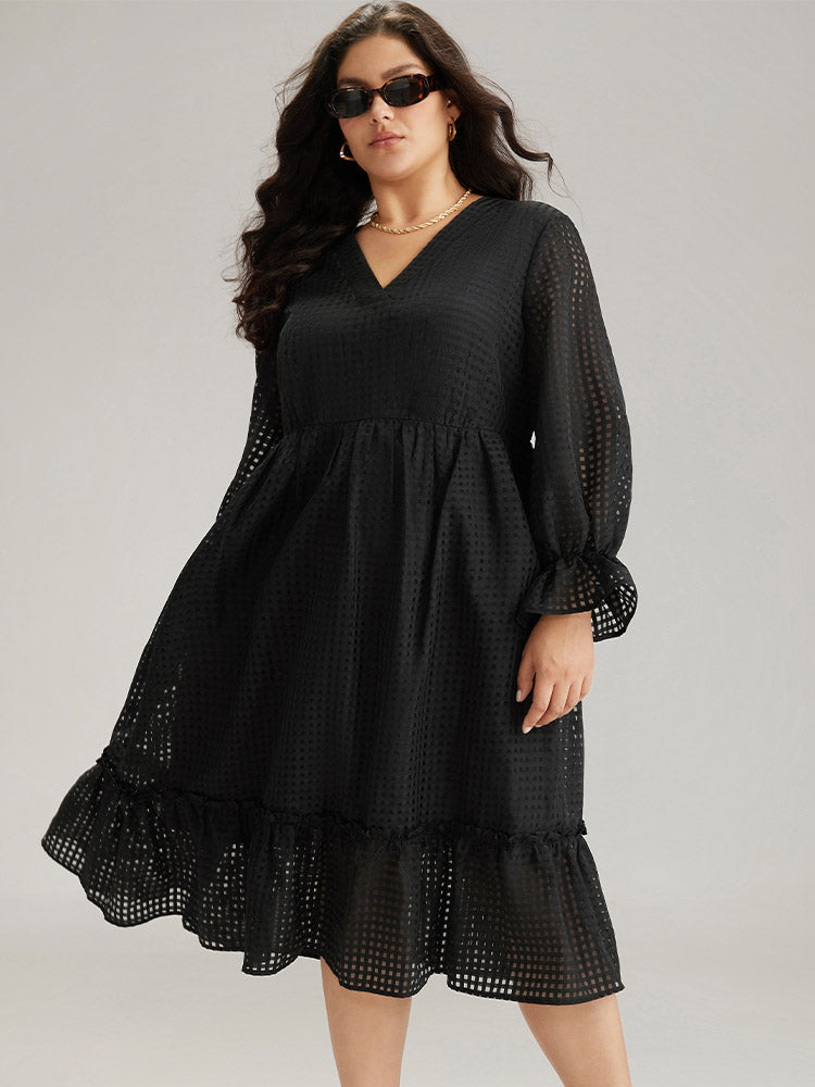 Solid Pocket Mesh Frill Trim Dress