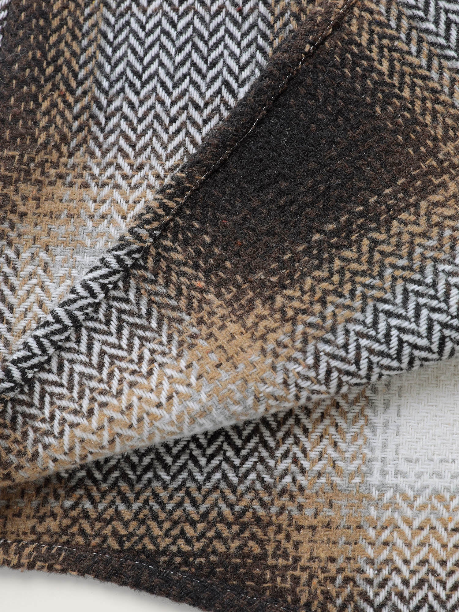 Plaid Print Button-Down Jacket