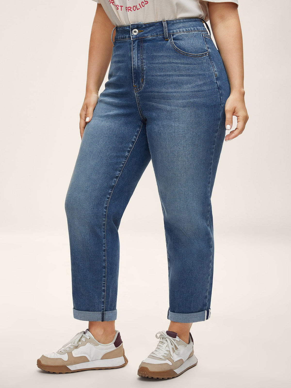 Classic Pockets Boyfriend Jeans