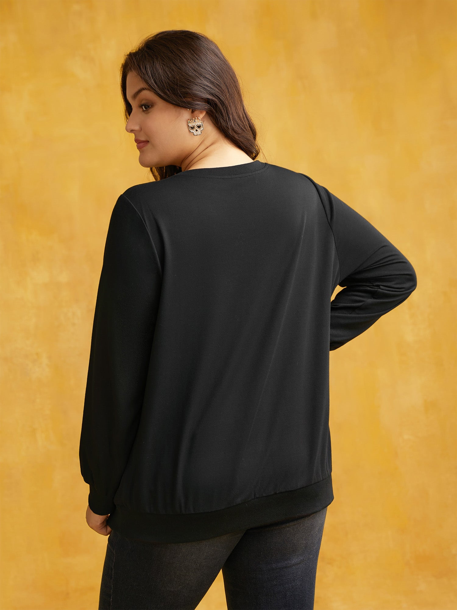 Skeleton Embroidered Crew Neck Sweatshirt