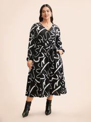 Geometric Overlap Collar Midi Dress